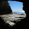 dentro de una gruta