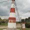 Faro a la vera de la via