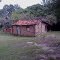 CASA DE SAPÉ EM BOITUVA - SÃO FEITAS DE BARRO E BAMBÚ ENTRELAÇADO EM VARA  OU MADEIRA ROLIÇA -  TAMBEM CONHECIDA COMO CASA DE PAU À PIQUE. -  SAPÉ LITTLE HOUSE