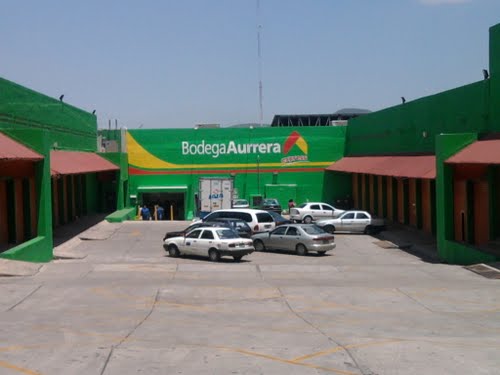 Bodega Aurrera Express; Civac Jiutepec, Morelos