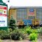 «Wagon avec graffiti, à prix d'aubaine» / «Super deal on boxcar with graffiti» (RAW to jpg)