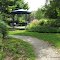 Un gazebos dans le parc