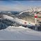 Roter Gipfelstürmer zur Roßkopf-Skipiste  ++ Red Top Striker to summit`s ski slopes of Rosskopf (1580 m)