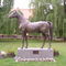 Pferdestatue