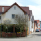 Dudenhofen - Wegegabelung mit Kreuz. 2 Bäume erblühen.