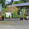 outside florist shop