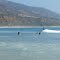 Surfers en  Leo Carrillo State Beach. *