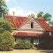 weathered & rusty, center gable box cracker, Hanson Fla (5-2004)