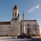 Chermignac. Eglise romane et croix hosannière.