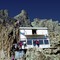  La Meije: le refuge du Promontoire et le Grand Pic.