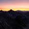Lueurs avant le lever du soleil sur le Puy Gris et le Mont-Blanc