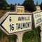 Flèche sur pied Michelin - Le Plessis, Vendée (85) Pays de la Loire, France