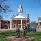 Metamora Courthouse in background