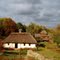 Пирогово - дерев'яна хата (с. Луги) , autumn in Pyrohiv