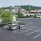 Parking by River View Inn Hotel - Sevierville TN (07.2004)