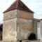 17 SAINT-QUANTIN-de-Rançanne, colombier du château de La Touche