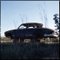 Vielle voiture sur cale ©Julien Vidal