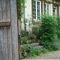 Une porte, un Jardin, et Quelques Marches...