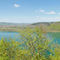 Panorama sur le lac de Chalain