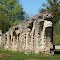 Ces neufs arches conduisent le canal jusqu'au siphon du Garon  ( ruisseau)
