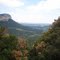 Tour du Pic Saint-Loup par le NE : vue sur l'Hortus et Valflonès...