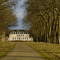 La chapelle du noyer. Le château