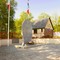 Monument aux Morts et Mairie de Caorches Saint-Nicolas