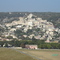 Simiane, le Chapeau Rouge et la boulangerie(maison rose)