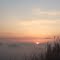 Alba tra la nebbia