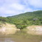 Pequeño lago en la punta del cerro