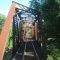 Through truss bridge
