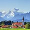 Saaldorf mit Watzmann. ( Um seinen Gipfel jagen Nebelschwaden)