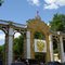 Вход в парк в стиле 30-х годов прошлого века/Entrance to the park in style of 30-ies