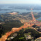 Rodovia dos Imigrantes cruzando as obras do Rodoanel próximas à Represa Billings em São Paulo em agosto de 2009 / ezamprogno