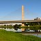 Ponte sobre rio Pinheiros - Metrô (Estação Santo Amaro) / Linha Lilás - São Paulo, SP, Brasil.