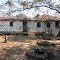 Old colonial farmhouse (rear) - Casa da Fazenda do Viegas (fundos - 1725 - Senador Camará)