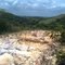 Solo com processo de desertificação no meio da mata, em Tiriri