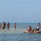 isoletta in mezzo al mare