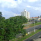 Parque São Quirino - ao fundo uma Praça e um edificio