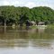 Tribo de Indios no Rio São Lourenço,mt