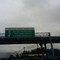 placa em rodovia