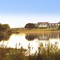 habitação à beira do lago primavera