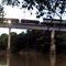 Viaduto de trem na Foz do Rio São Bartolomeu no Rio Corumbá - Brasília a santa Catarina em caiaque