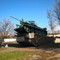 T-34 танк на выезде из города. T-34 tank on the city way out.