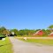 VIRGINIA: GLOUCESTER COUNTY: The Farmer's Daughter Produce & Specialty Market, 10935 George Washington Memorial Highway: the farm behind the market