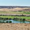 Prachtig uitzicht op de Snake River bij Paradise Valley, met zeer lange trein