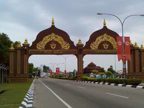Pintu Gerbang Pengkalan Cheoa